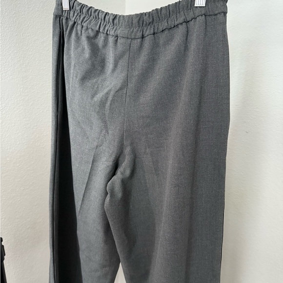 Zara Women’s Charcoal Dress Pants - Picture 4 of 7